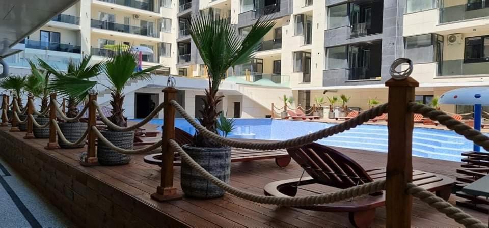 Luxury-Apart Bs Resort Năvodari Zewnętrze zdjęcie